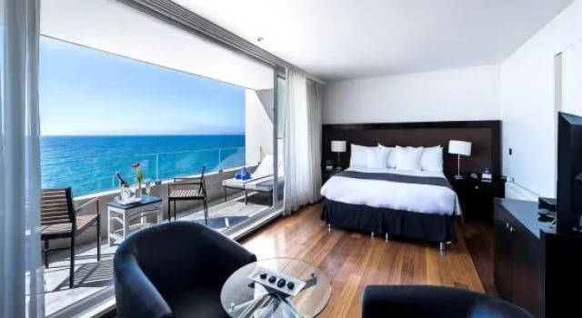 Suite Radisson Acqua Hotel & SPA Concón