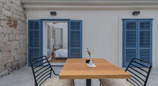 Двухместный номер Standard с балконом Bifora Heritage Hotel