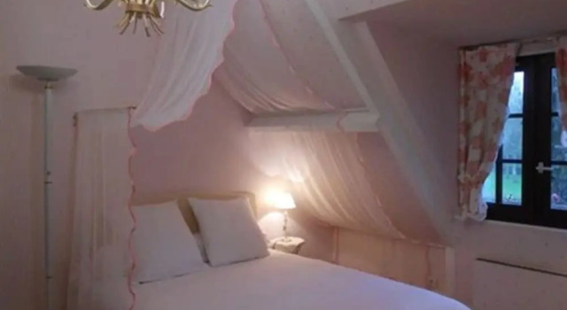Chambres d’Hôtes Aux Marguerites, Book Hotel Sainte-Genevieve-les-Gasny 