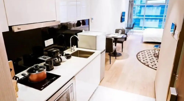 Апартаменты Deluxe Oakmade International Service Apartment