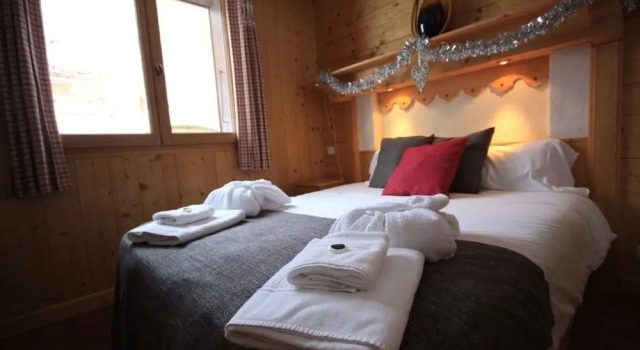 Chalet Aconits, Забронировать Шале Виллы Овернь-Рона-Альпы, Вилла