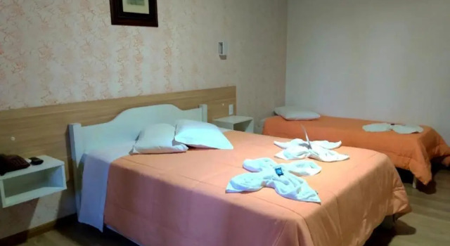 Трёхместный номер Standard Hotel Alpen Hof