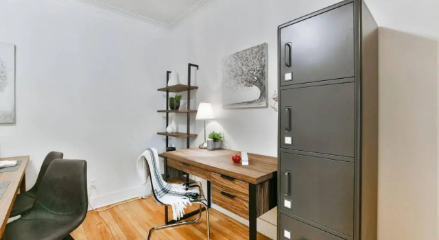 Lovely 1BR - 5mins from Laurier Metro, Rezervasyon Otel Montreal Quebec