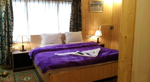 Ikraam Inn - Boutique Bed & Breakfast, Забронировать Отель Сринагар Jammu & Kashmir Ski