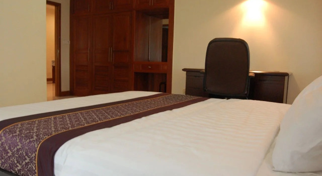 Diamond Hotel & Service Apartment