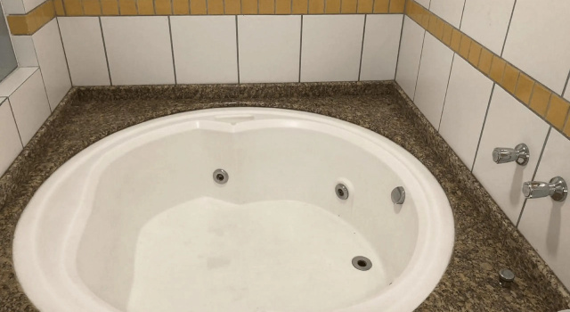 Saint Sebastian Flat 206 - Com Hidro! até 4 pessoas, Duplex, no centro, Забронировать Отель Жарагуа-ду-Сул Санта-Катарина