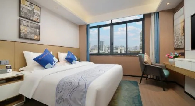 Люкс Deluxe Yeste International Hotel (Nanning South Lake Park Macun Subway Station)