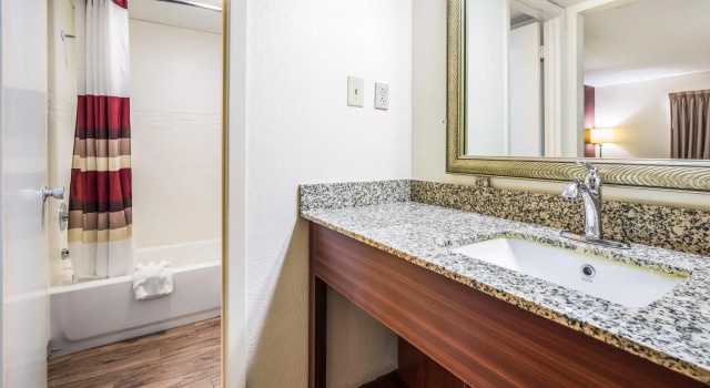 Номер Superior Red Roof Inn Caryville
