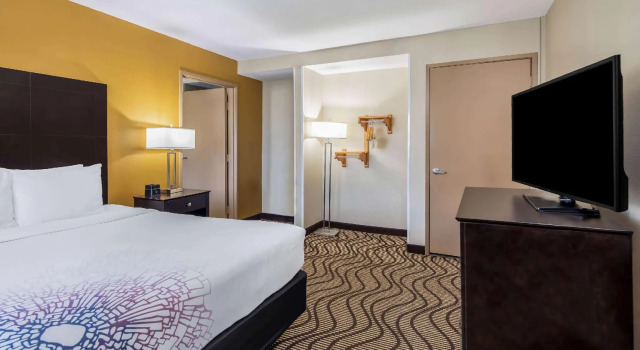 Двухместный номер Standard c 1 комнатой La Quinta by Wyndham Carlsbad - Legoland Area