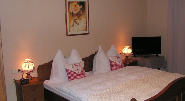 Двухместный номер Standard с балконом Hotel Garni Haus Alpine - Chiemgau Karte inkl