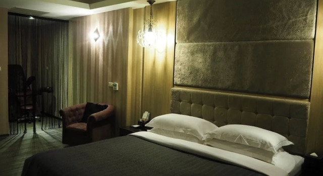 Номер Luxury The Riverside Hotel & Motel