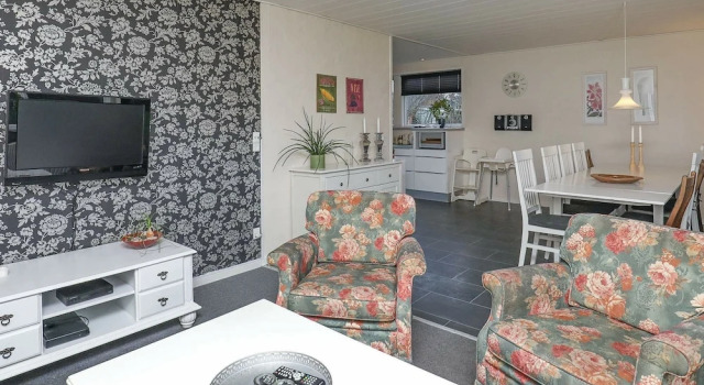 Sea-side Holiday Home in Løkken With Terrace, Rezervovat Hotel Løkken 