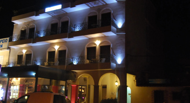 Dali Luxury Rooms