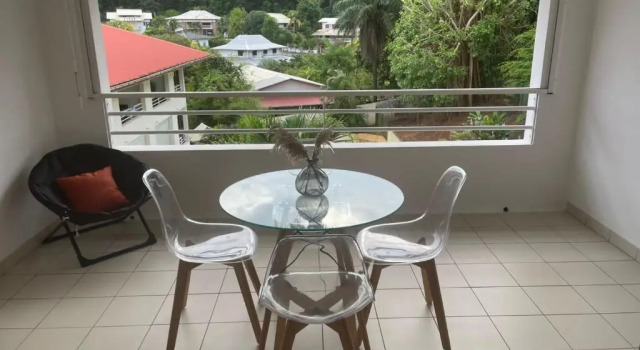 Appartement T2 cosy de 50m2, Book Lejlighed Hoteller i Cayenne med pool, Swimmingpool