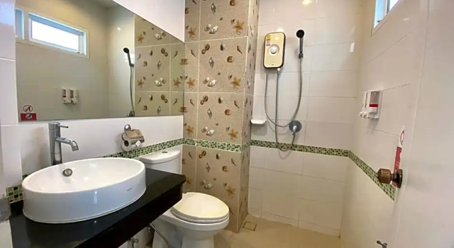 Двухместный номер Economy Karon Sea Side