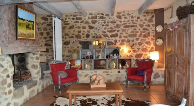 Chambres d'Hôtes-Ferme Equestre Les Revers, Rezervasyon Otel Retournac Rhône-Alps