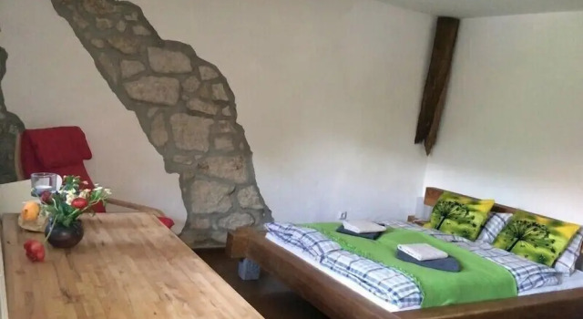 Студия с балконом Ferienwohnung Teufelsmauer "Waldhaus"