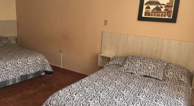Трёхместный номер Standard Hotel Mediterraneo Quito