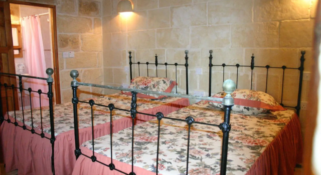 Dar Guzeppa, Varaa Hotelli Xaghra Gozo