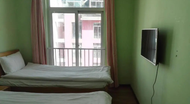 Luksusowy dwuosobowy pokój LETE Hostel