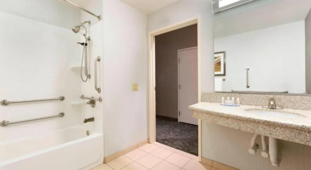 Номер Standard Courtyard Kalamazoo Portage
