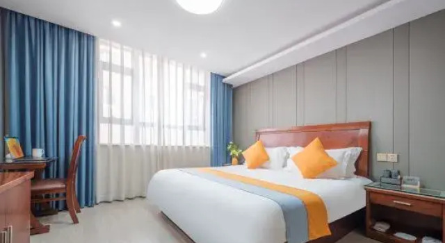 Люкс Hangzhou Hualiang Hotel (Hangzhou Fuyang Yintai Department Store)