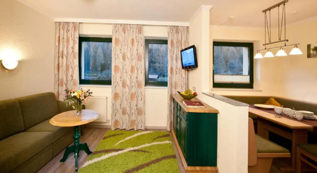 Апартаменты с 2 комнатами Alp Resort Tiroler Adler