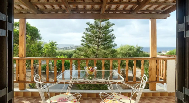 Апартаменты с балконом Romanza Villas