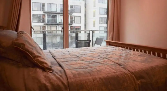 Fantastic 1 Bedroom Apartment in Grand Canal Dock, Забронировать Апартаменты/квартира Апартаменты Дублина, рядом с Стадион для собачьих бегов Шелбурн-парк, Апартаменты/квартира