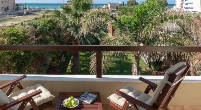 Вилла с 4 комнатами с балконом и с видом на море Evdokia Beach Resort