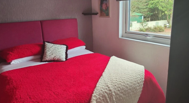 The Cabin Quiet, Relaxing and dog Friendly, Buchen Sie Ferienhaus Mauchline 