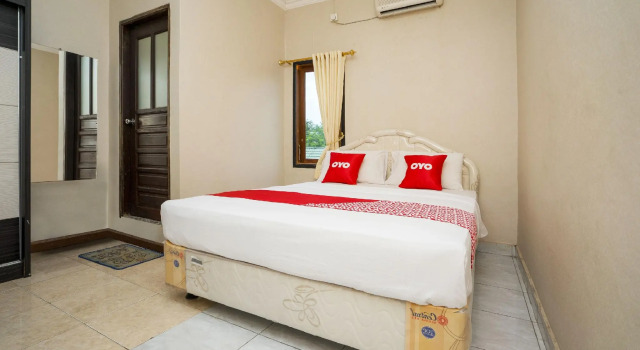 Номер Standard RedDoorz at Hotel Grand Yuda Tenggarong