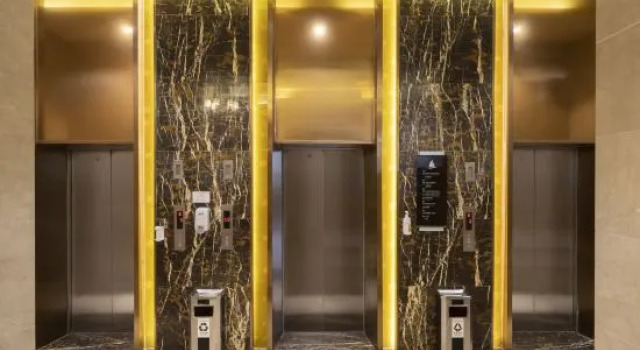 Wuyihai International Hotel (Huanghe Jiaotong College High-speed Railway Station), Book Hotel Jiaozuo Henan