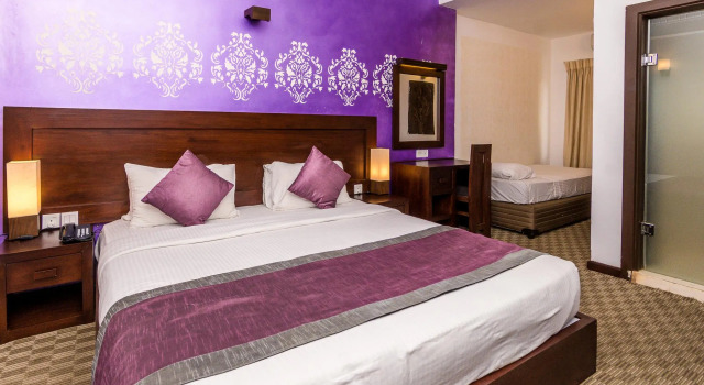 Трёхместный номер Standard Ceylon City Hotel, Colombo
