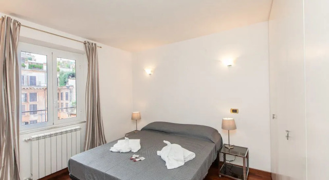 Rental in Rome Navona Penthouse, Забронировать Отель Отели Рима с парковкой, рядом с Pincian Hill, Парковка