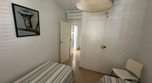 Precioso apartamento con piscina Urbanización Playazul