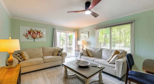 2 Mi to Bethany Beach: Duplex w/ Private Deck, Забронировать Дом для отпуска Бетани-Бич Delaware Beaches
