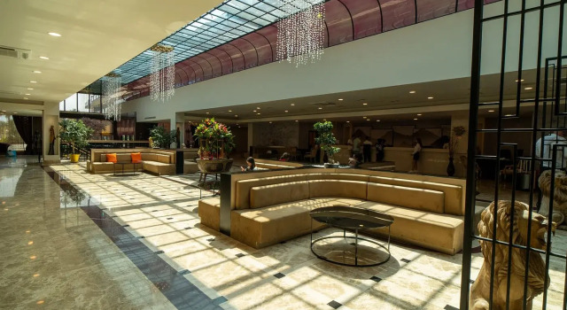 Siam Elegance Hotels & Spa
