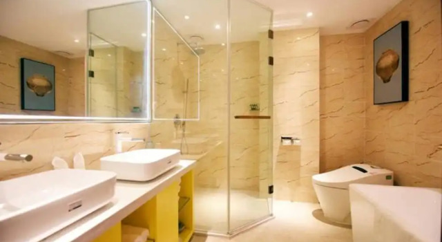 Yantai Huarui Danfeng Holiday Hotel