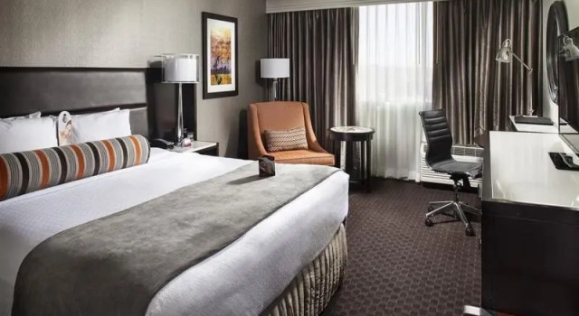 Номер Standard c 1 комнатой Crowne Plaza Phoenix Airport - PHX by IHG