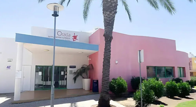 Marina Orada 1 Bedroom Apartment With Pool, Rezerwuj Apartament Hotele w Algarve z parkingiem, Parking