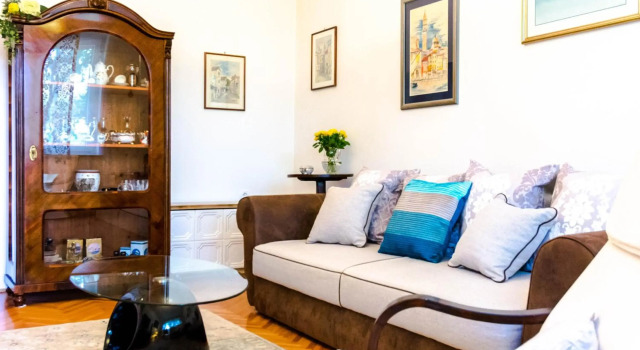 Apartment Mandalina, Prenota Appartamento Hotel a Croatian Islands con parcheggio, Parcheggio