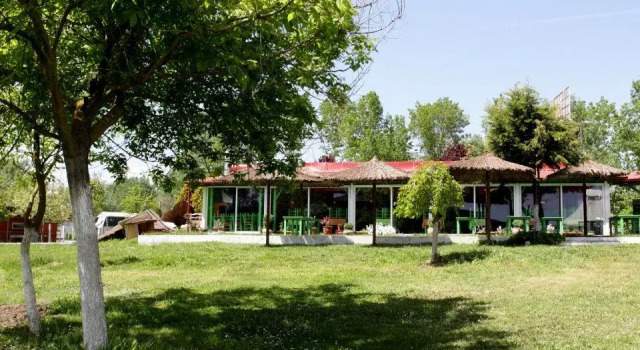 Camping Odysseia & Bungalows, Book Campground Korinos 