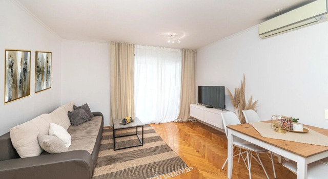 Beautiful Apartment in Split With Wifi and 1 Bedrooms