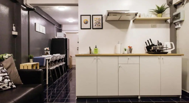 Апартаменты T2 2 Bedrooms 6 guests Full kitchen 1 min to BTS