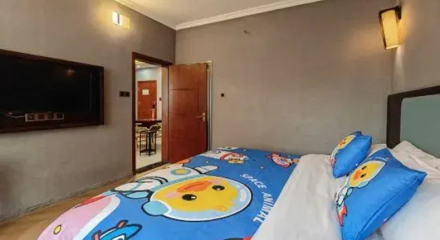 Семейный люкс Guilin Gangshe Manju Hotel