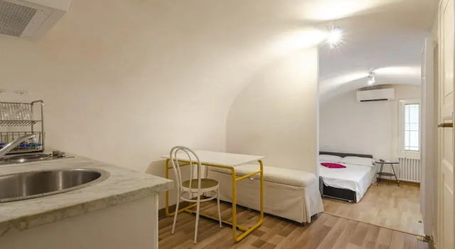 Апартаменты Studio nel Cuore Della Citt by Wonderful Italy, Забронировать Апартаменты/квартира Болонья провинция Болонья, рядом с Башня Гарисенда