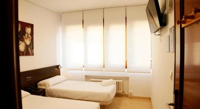 Номер Standard Hotel Artxanda Bilbao, Parking Gratuito en el Exterior Junto al Hotel