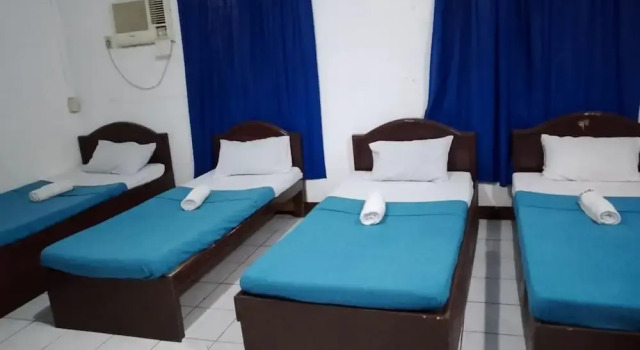 Четырёхместный семейный номер Standard Pension Bacolod