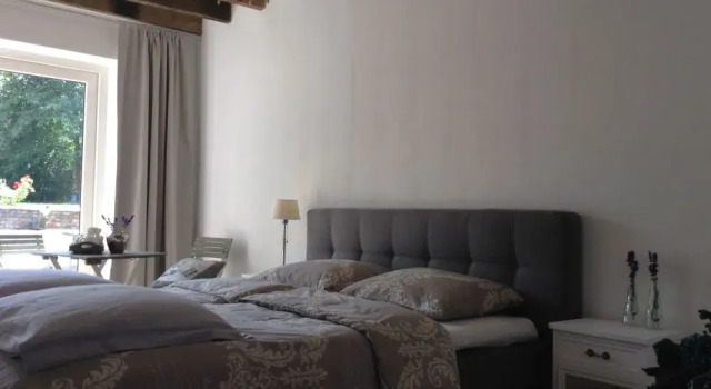 Slapen & Smullen, Prenota Hotel Hotel a Limburgo con parcheggio, Parcheggio